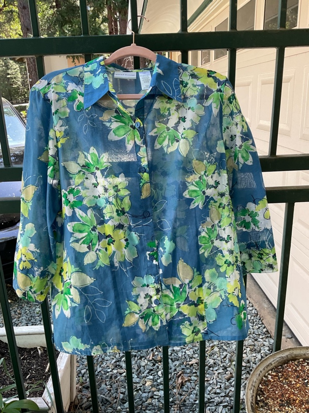7-2026–Alfred Dunner Blue Floral Button-Up Blouse 14P